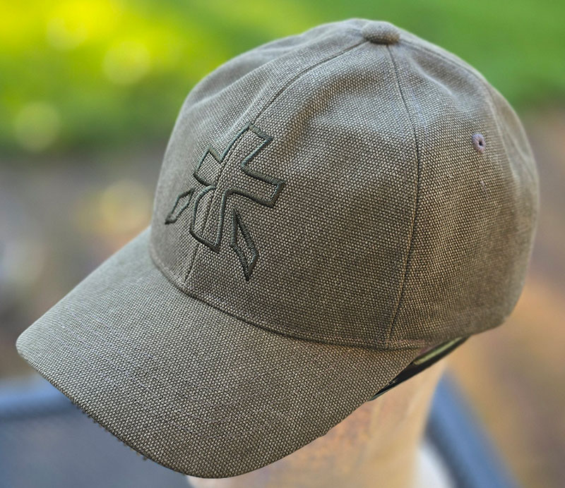 Minimal Everyday Cap